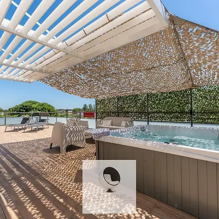 Apartamento Avec Grande Terrasse Et A